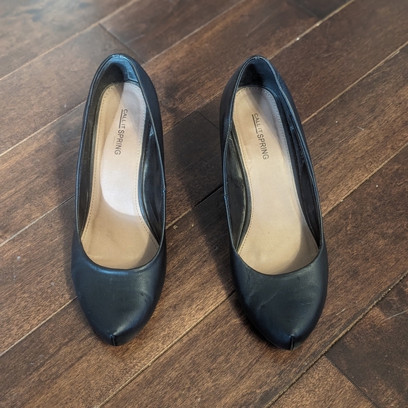 Call It Spring Wedge - Picture 3 of 3